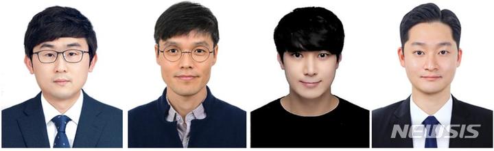 [창원=뉴시스] 홍정명 기자= 폐알칼리 기반 음이온 교환막 수전해 기술을 국내 최초로 개발한 한국재료연구원 그린수소재료연구실 연구진. 왼쪽부터 양주찬 박사, 최승목 박사, 정재엽 연구원, 박유세 박사.(사진=한국재료연구원 제공)2022.12.05. photo@newsis.com