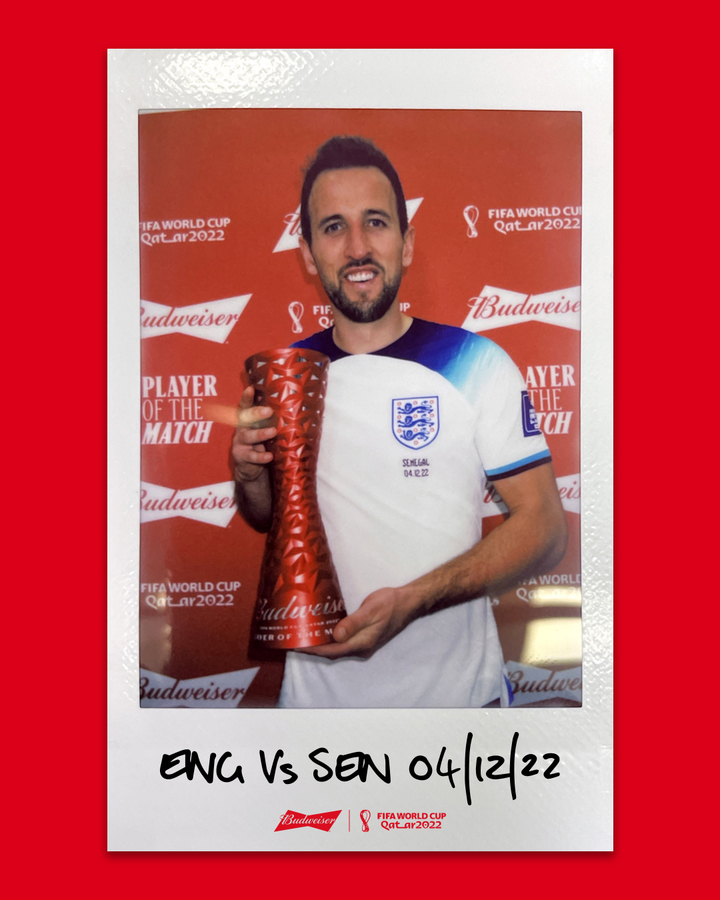 잉글랜드 해리 케인이 5일(한국시간) 2022 카타르 월드컵 세네갈과의 16강전 승리 후 최우수선수로 선정됐다. (사진=버드와이저 트위터 캡처) *재판매 및 DB 금지