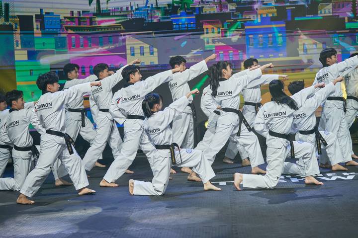 '온 더 케이 : 태권'. (사진=한국콘텐츠진흥원 제공) photo@newsis.com *재판매 및 DB 금지