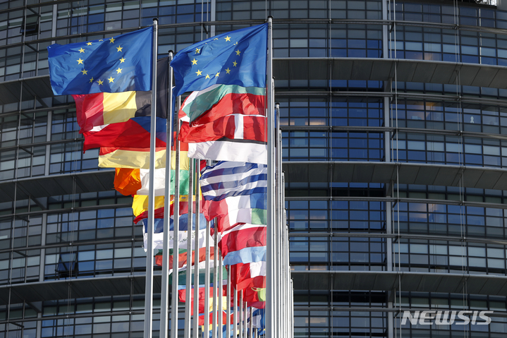 中, 화웨이·ZTE 퇴출 추진 EU에 "정치적 조작" 비난