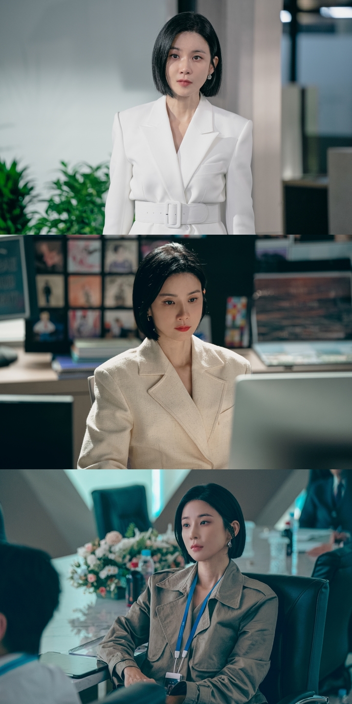 [서울=뉴시스] '대행사' 이보영 스틸컷. 2022.12.06. (사진=하우픽쳐스·드라마하우스 스튜디오 제공) photo@newsis.com *재판매 및 DB 금지 *재판매 및 DB 금지