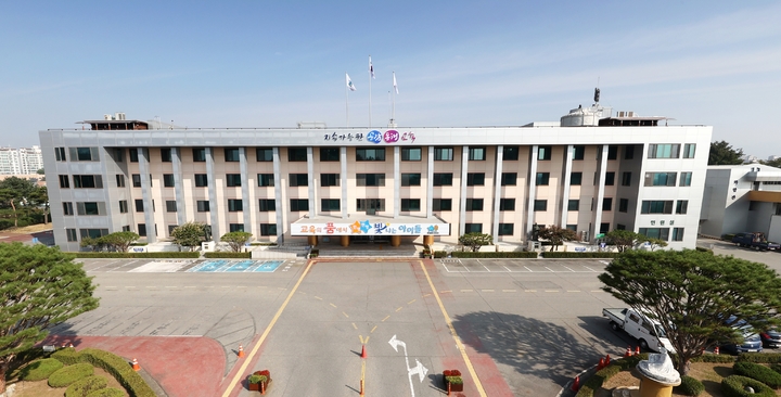 '음란 동영상 시청·성희롱'…청주 운동부 기간제 교사 '계약 해지'