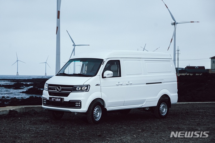 [서울=뉴시스] 전기 화물밴 '이티밴'. (사진=티오르 제공) 2022.12.07. photo@newsis.com