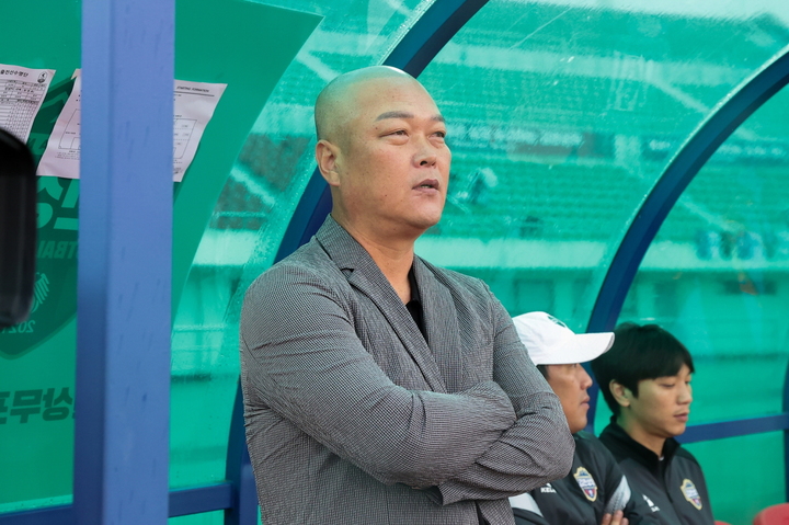 [서울=뉴시스]김천상무 김태완 감독. 2022.12.09. (사진=김천상무 제공) *재판매 및 DB 금지