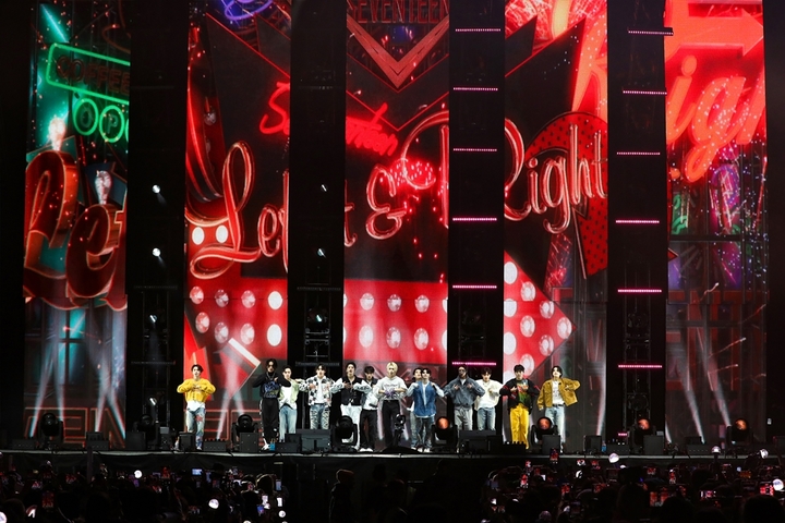 [서울=뉴시스] 세븐틴. 2022.12.12. (사진 = 플레디스 엔터테인먼트 제공) photo@newsis.com *재판매 및 DB 금지