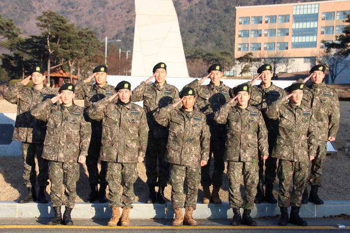 [서울=뉴시스]김천상무 4기 전역. 2022.12.20. (사진=김천상무 제공) *재판매 및 DB 금지