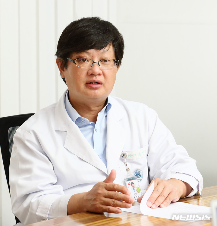 [서울=뉴시스]류민희 서울아산병원 종양내과 교수. (사진= 뉴시스DB) 2022.12.21