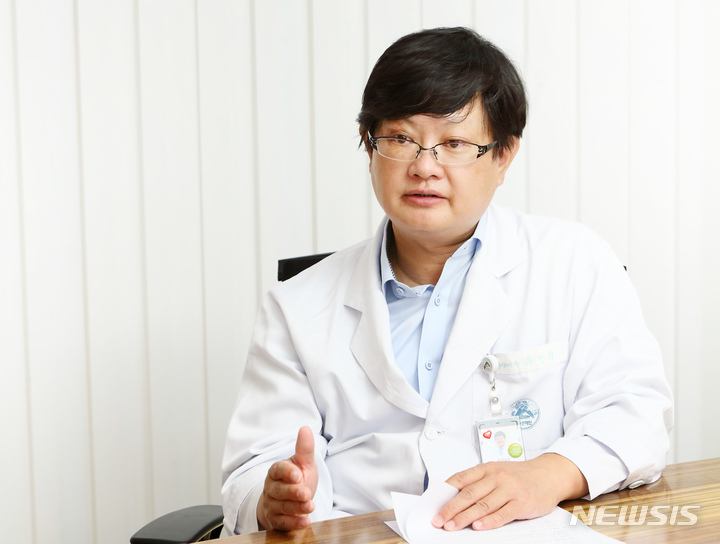 [서울=뉴시스]류민희 서울아산병원 종양내과 교수. (사진= 뉴시스DB) 2022.12.21