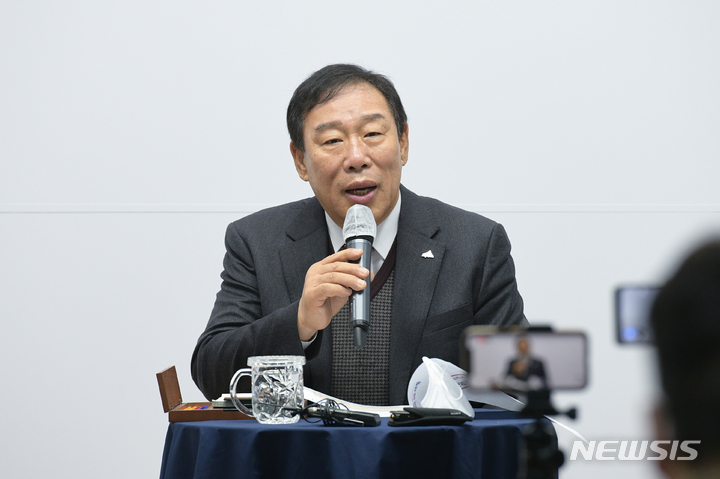 [세종=뉴시스]발언하는 최민호 세종시장.(사진=세종시)