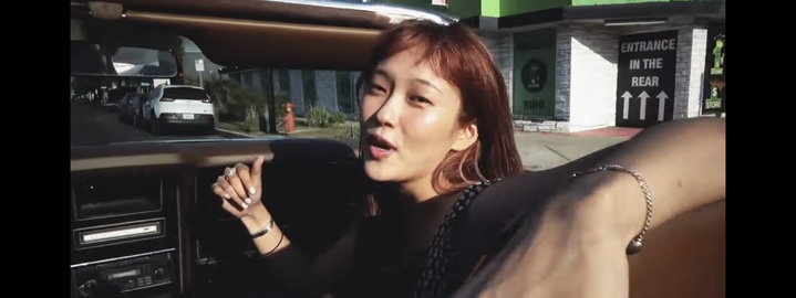 [서울=뉴시스] 민수 '노 워리스, 아임 굿' 뮤직비디오 장면. 2022.12.22. (사진 = 유튜브 캡처) photo@newsis.com *재판매 및 DB 금지