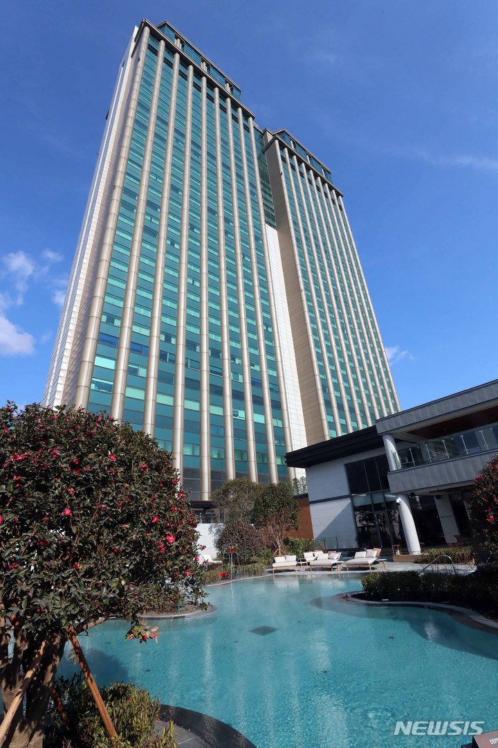 [부산=뉴시스] 하경민 기자 = 부산 롯데호텔. yulnetphoto@newsis.com