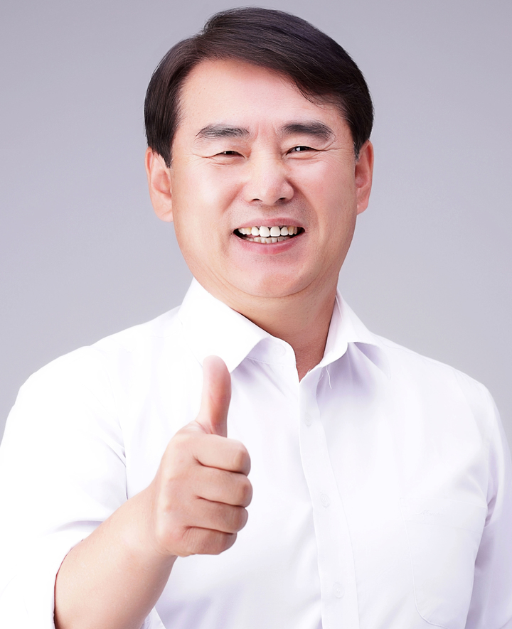 [광주=뉴시스] 이정선 광주교육감. (사진=광주시교육청 제공·뉴시스DB). photo@newsis.com *재판매 및 DB 금지