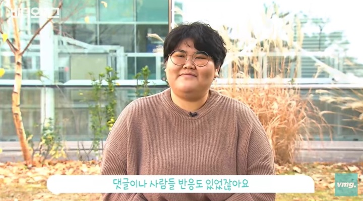 유튜버 배리나가 자신의 유튜브 계정을 삭제했다. 사진은 배리나가 지난 2018년 한 매체와 인터뷰를 하는 모습.(사진 : 비디오머그 영상 캡처) *재판매 및 DB 금지