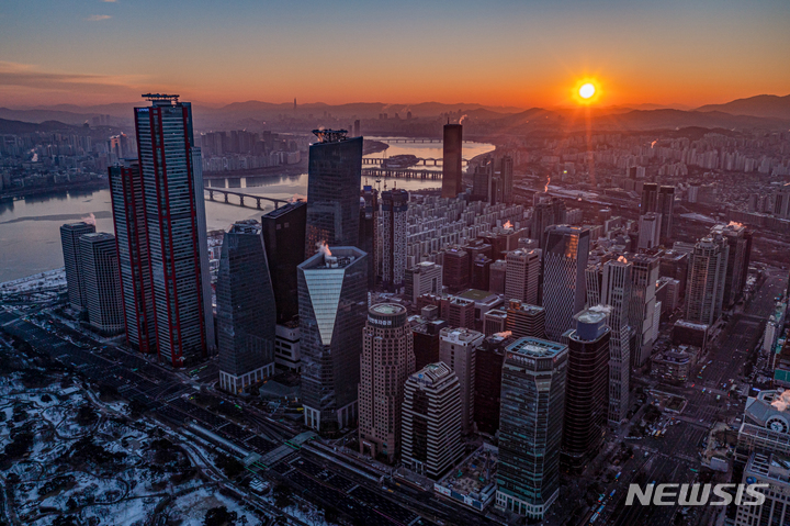 [서울=뉴시스] 김금보 기자 = 여의도 증권가(자료사진). 2023.01.01. kgb@newsis.com