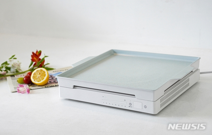 [서울=뉴시스] 코렐 세카 '더 슬림 인덕션 저스트 화이트'. (사진=뉴시스 DB). photo@newsis.com