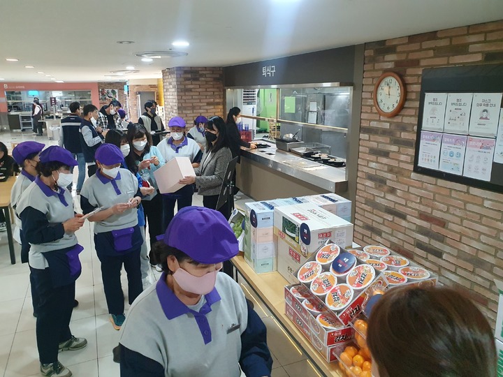 롯데백화점 창원점 직원식당 *재판매 및 DB 금지