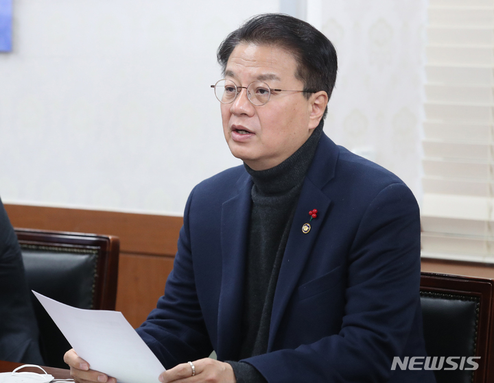 [서울=뉴시스] 김명원 기자 = 방기선 기획재정부 1차관이 발언하고 있다. 2022.12.29. kmx1105@newsis.com