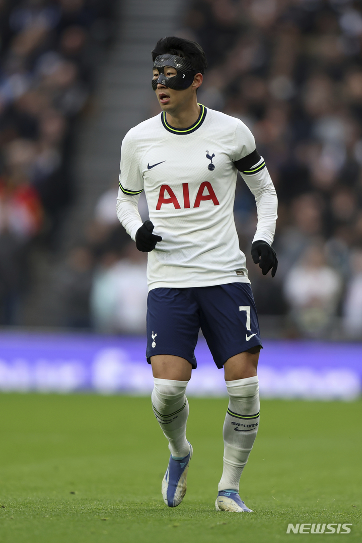 [런던=AP/뉴시스]토트넘의 손흥민 