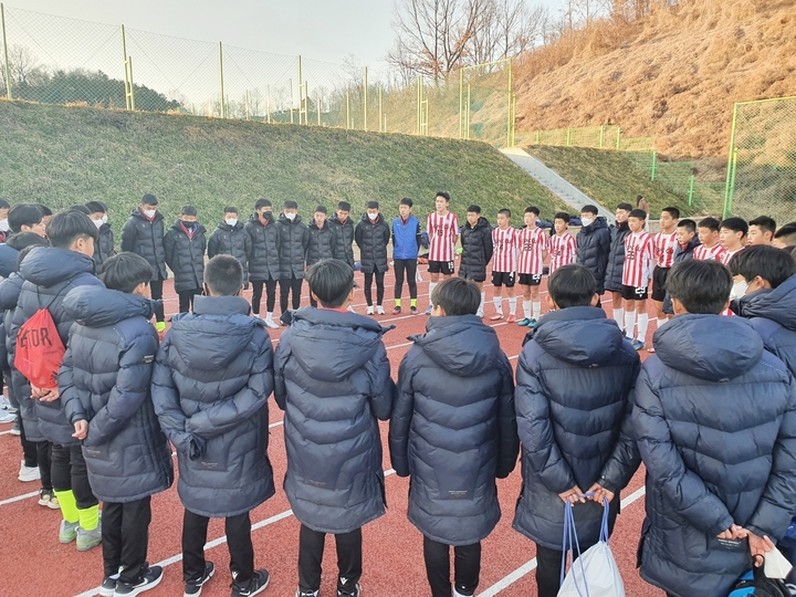 [함양=뉴시스] 함양군 축구전지훈련팀. *재판매 및 DB 금지