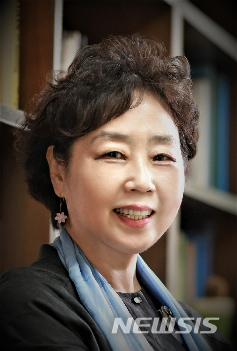 [서울=뉴시스]한양대학교 간호대학 탁영란 교수. (사진= 대한간호협회 제공) 2023.01.06
