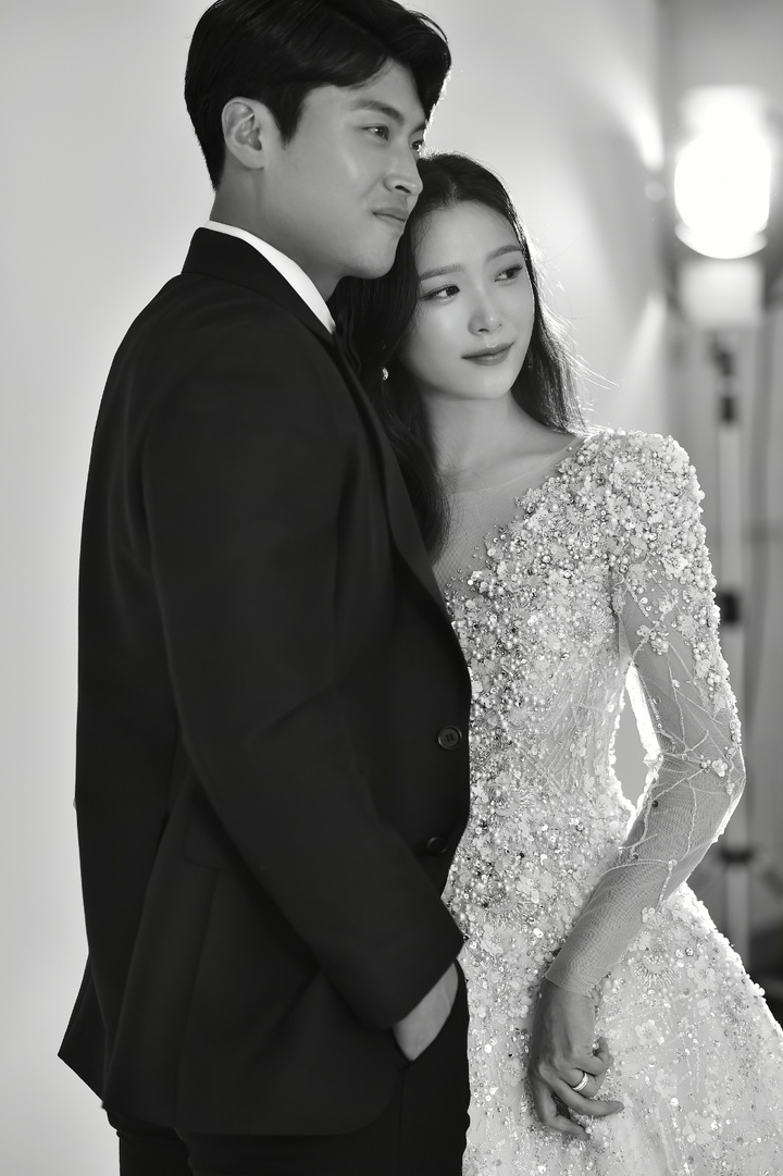 [서울=뉴시스] 두산 베어스 이형범 결혼(사진=두산 베어스 제공) *재판매 및 DB 금지