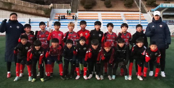  *재판매 및 DB 금지