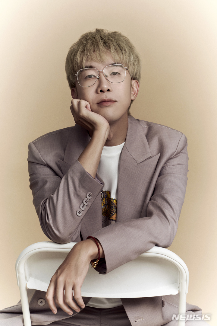 [서울=뉴시스] 영화 '문맨'을 연출한 장츠위 감독. 