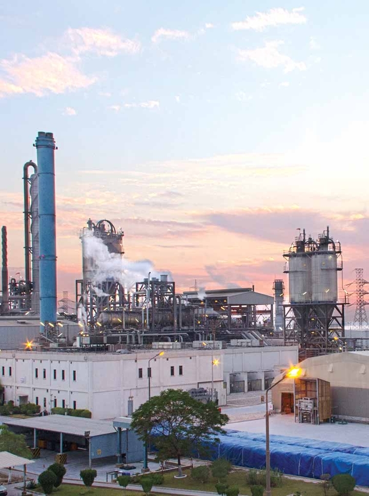 [서울=뉴시스] 롯데케미칼이 16일 약 1924억원에 매각하기로 한 파키스탄 자회사 '롯데케미칼파키스탄(LCPL)' 화학 공장 모습. (사진=LCPL 제공) 2023.01.16 photo@newsis.com *재판매 및 DB 금지