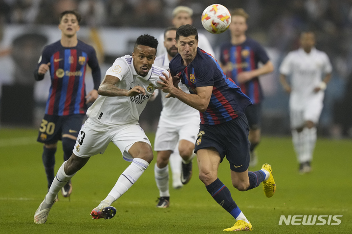 [리야드=AP/뉴시스]스페인 슈퍼컵에서 성사된 엘클라시코. 2023.01.16.