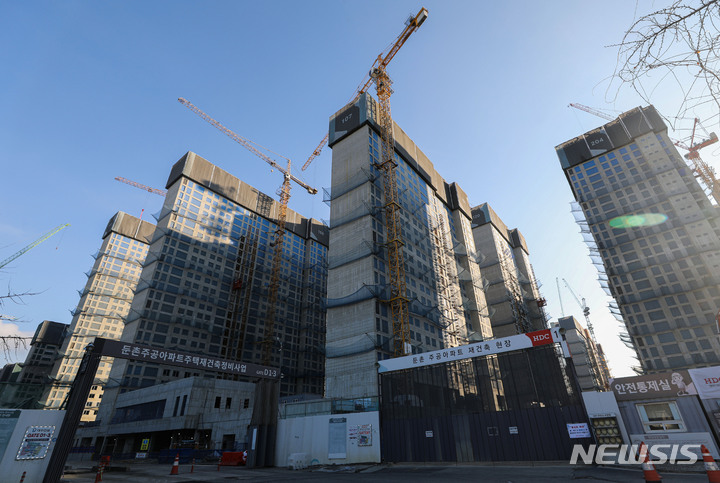 증권가가 둔촌주공 계약률에 주목하는 이유는