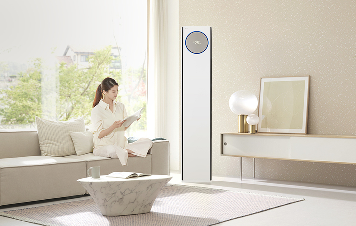 [서울=뉴시스] 펫케어모드 기능이 추가된 2023년형 LG 휘센 오브제컬렉션 타워에어컨. (사진=LG전자) 2023.01.19. photo@newsis.com *재판매 및 DB 금지