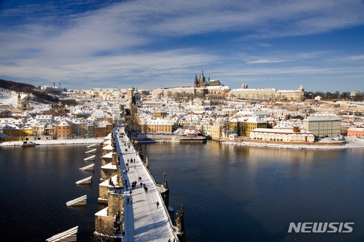 [서울=뉴시스] 프라하 전경. (사진=체코관광청, Lubomr Stibrek 작가 제공) 2023.01.19. photo@newsis.com *재판매 및 DB 금지