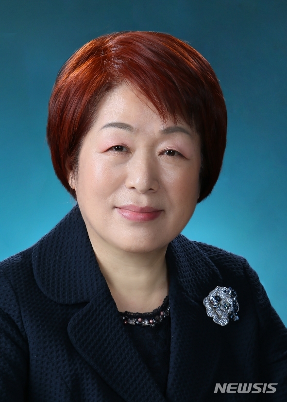 [서울=뉴시스]대한간호협회 제39대 회장 후보인 김영경 간협 제2부회장. (사진= 대한간호협회 제공) 2023.01.20. 