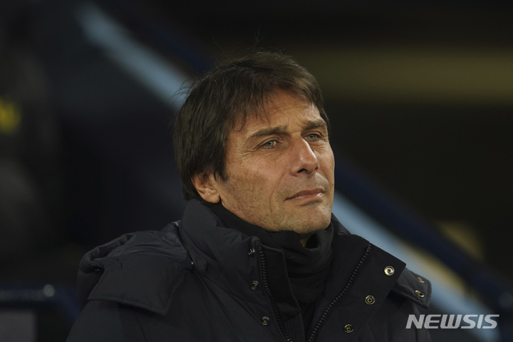 [맨체스터=AP/뉴시스]토트넘 콘테 감독. 2023.01.19.