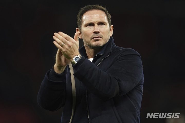 [맨체스터=AP/뉴시스]프랭크 램파드 감독. 2023.01.06.