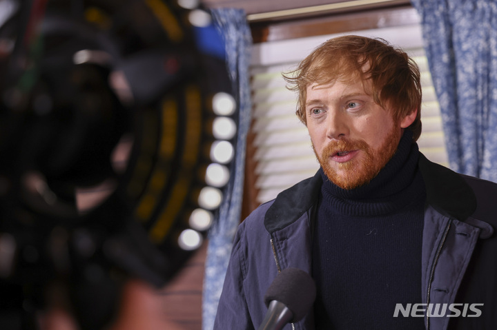 [런던=AP/뉴시스] 루퍼트 그린트는 해리포터 시리즈에서 론 위즐리 역을 맡아 10대에 엄청난 유명세를 얻었지만 촬영이 쉽지만은 않았다고 밝혔다고 31일(현지시간) CNN이 보도했다. 2023.02.01.