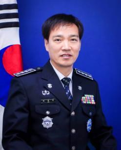 김종곤 제48대 순천교도소장 *재판매 및 DB 금지