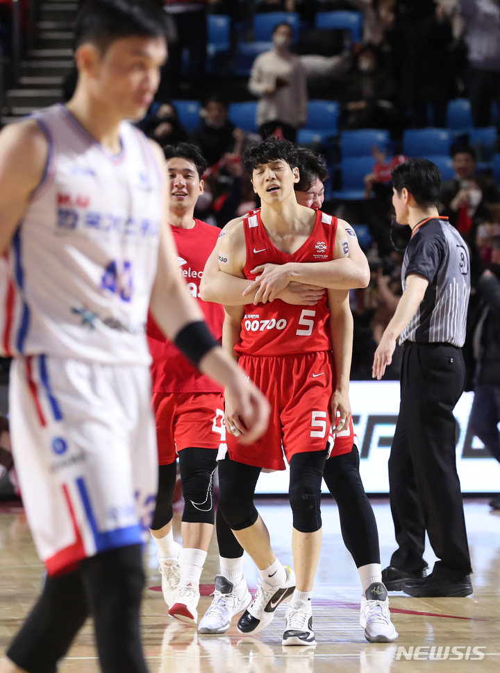 [서울=뉴시스]프로농구 서울 SK 김선형 (사진 = KBL 제공)