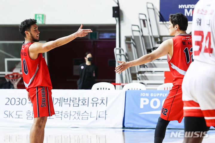 [서울=뉴시스]프로농구 현대모비스 아바리엔토스. (사진=KBL 제공)