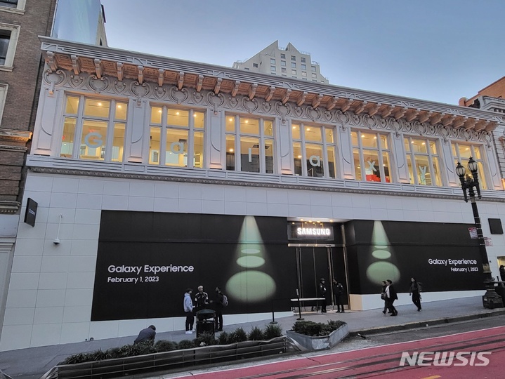 [샌프란시스코=뉴시스]갤럭시 언팩 직후 오픈하는 미국 샌프란시스코 '갤럭시 익스피리언스 스페이스' 전경. (사진=윤현성 기자)