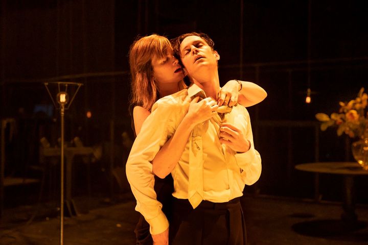 [서울=뉴시스]프랑스 코메디 프랑세즈의 '타르튀프' 공연 사진. (사진=국립극장/Jan Versweyveld 제공) 2023.02.01. photo@newsis.com&nbsp; *재판매 및 DB 금지