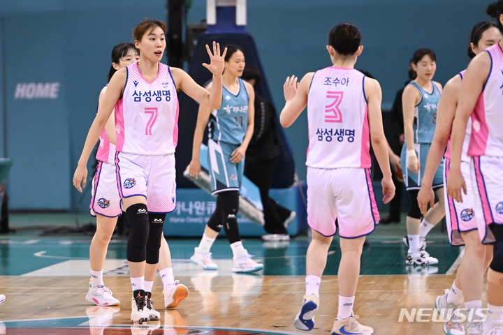 [서울=뉴시스]여자프로농구 삼성생명 조수아. (사진=WKBL 제공)