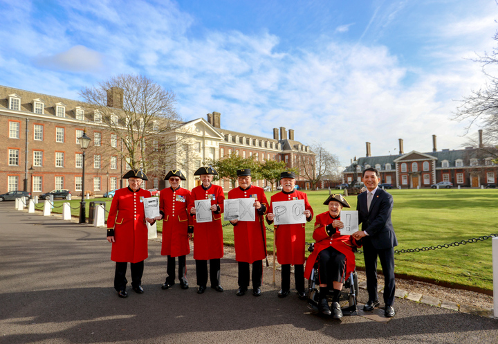 [서울=뉴시스] 국가보훈처는 박민식 보훈처장이 지난 3일(현지시간) 영국 런던의 첼시왕립병원을 방문해 입소해 있는 6․25전쟁 영국참전용사들(7명)을 위문했다고 밝혔다. (사진=보훈처) 2023.02.05. photo@newsis.com&nbsp;&nbsp; *재판매 및 DB 금지