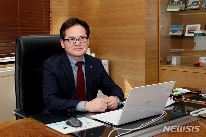 박윤기 롯데칠성음료 대표(사진=롯데칠성음료 제공)