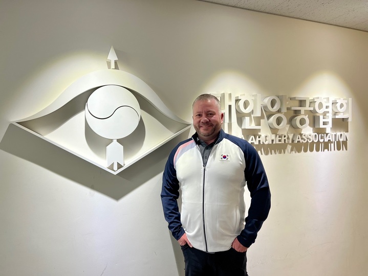 [서울=뉴시스] 리오 와일드 한국 양궁 컴파운드 감독(사진=대한양궁협회 제공) *재판매 및 DB 금지