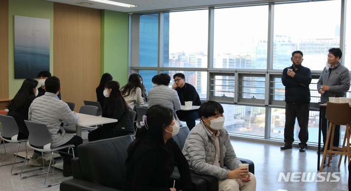 [서울=뉴시스] 한국어촌어항공단 임직원 휴게시설. 