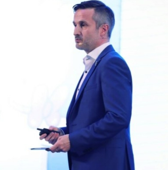 피에르 엠마뉘엘 로라구에 하리보코리아 대표. (사진=로라구에 대표 SNS 캡처) *재판매 및 DB 금지