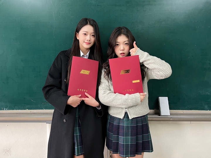 [서울=뉴시스] 클라씨 리원, 지민 2023.02.07 (사진=M25) photo@newsis.com	 *재판매 및 DB 금지