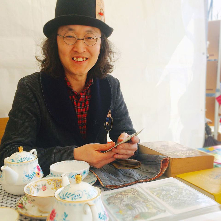 [서울=뉴시스] 윤성근 작가 (사진=이야기장수 제공) 2023.02.08. photo@newsis.com *재판매 및 DB 금지