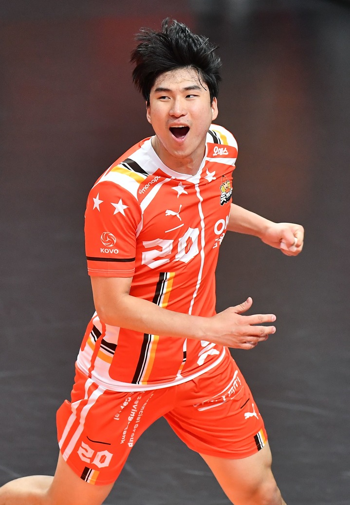 [서울=뉴시스]OK금융그룹 신호진. 2023.02.09. (사진=한국배구연맹 제공)&nbsp; *재판매 및 DB 금지